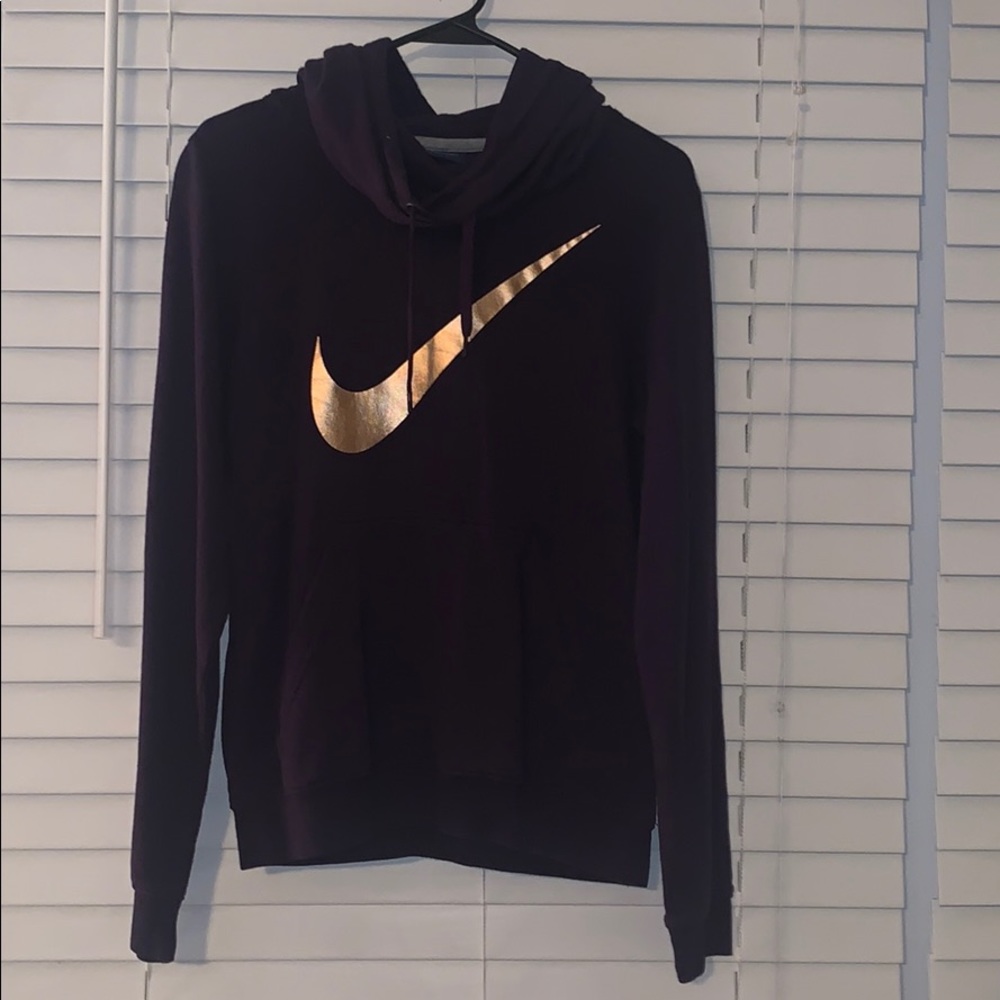 Nike sweatshirt